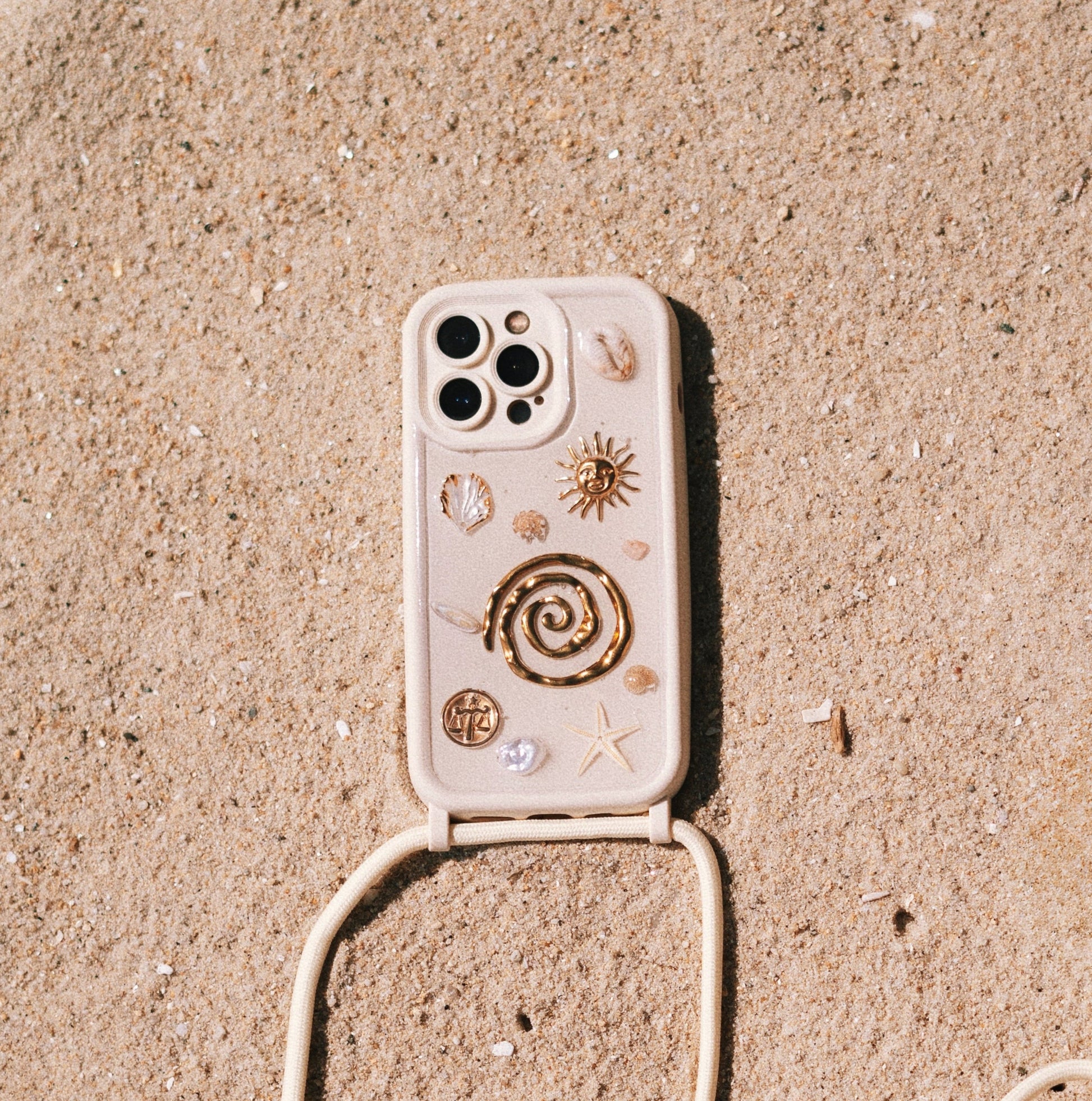 coque avec cordon